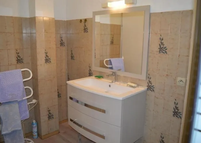 Cantegrit By Interhome